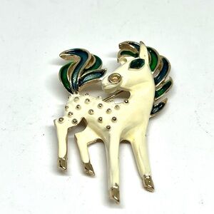 Tradition Prancing Horse Brooch